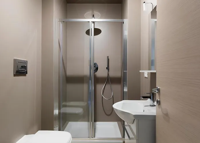 Pt Escape Виареджо